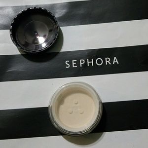 Mini Laura Mercier Translucent Powder